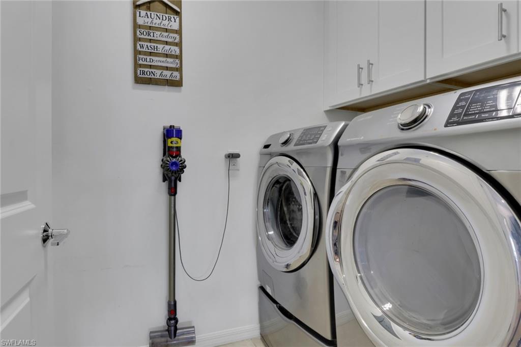 15161 Palmer Lake CIR # 202, NAPLES Unit: 202