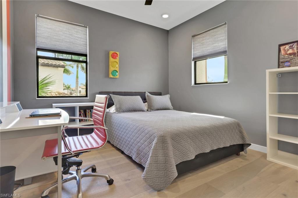 15161 Palmer Lake CIR # 202, NAPLES Unit: 202