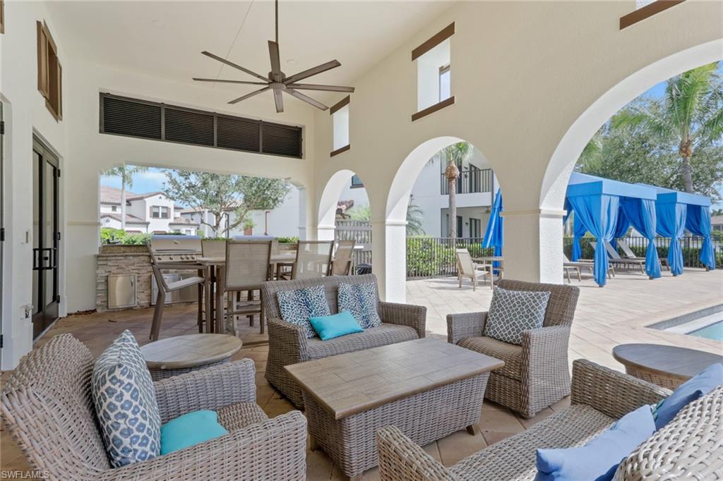 15161 Palmer Lake CIR # 202, NAPLES Unit: 202