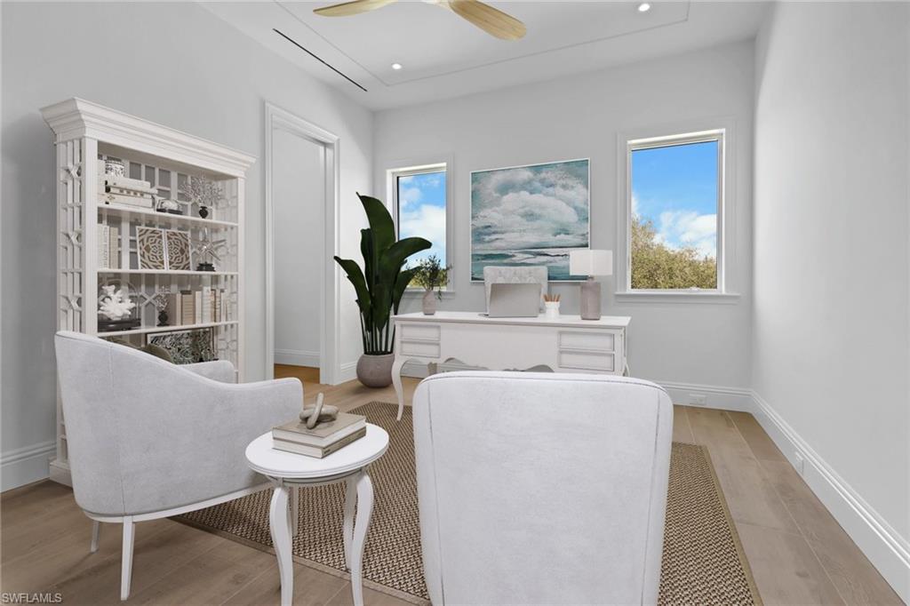 1747 Harbor LN, NAPLES