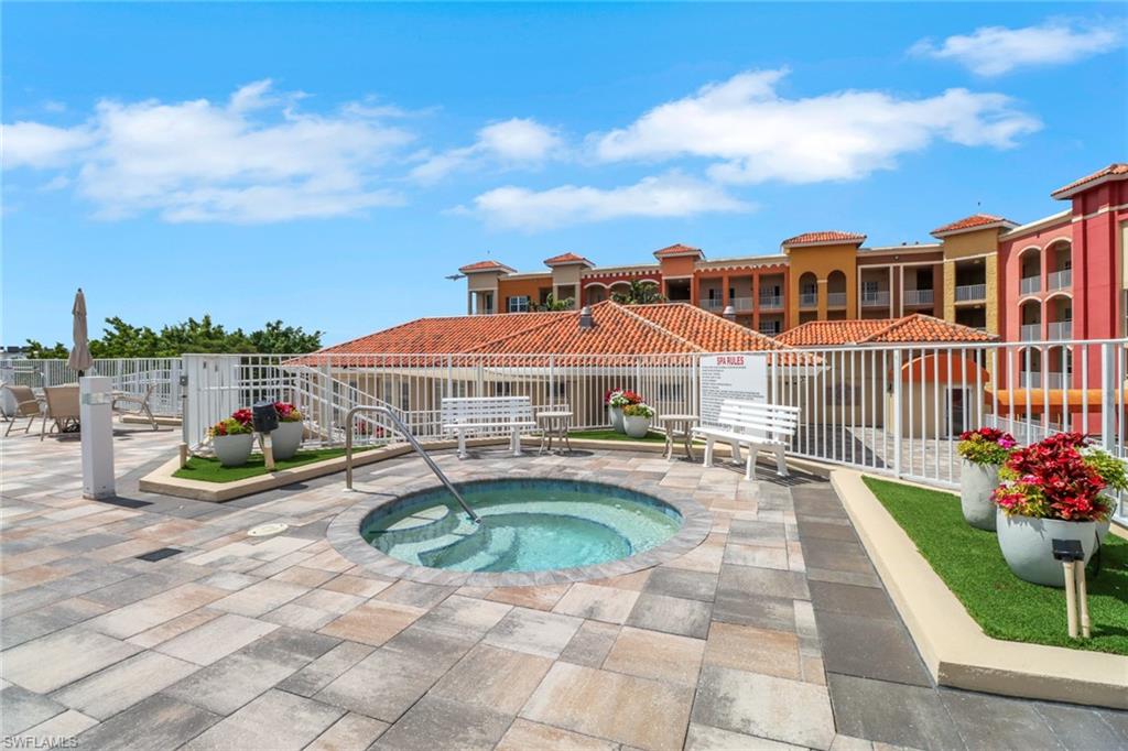 401 Bayfront PL # 3207, NAPLES Unit: 3207