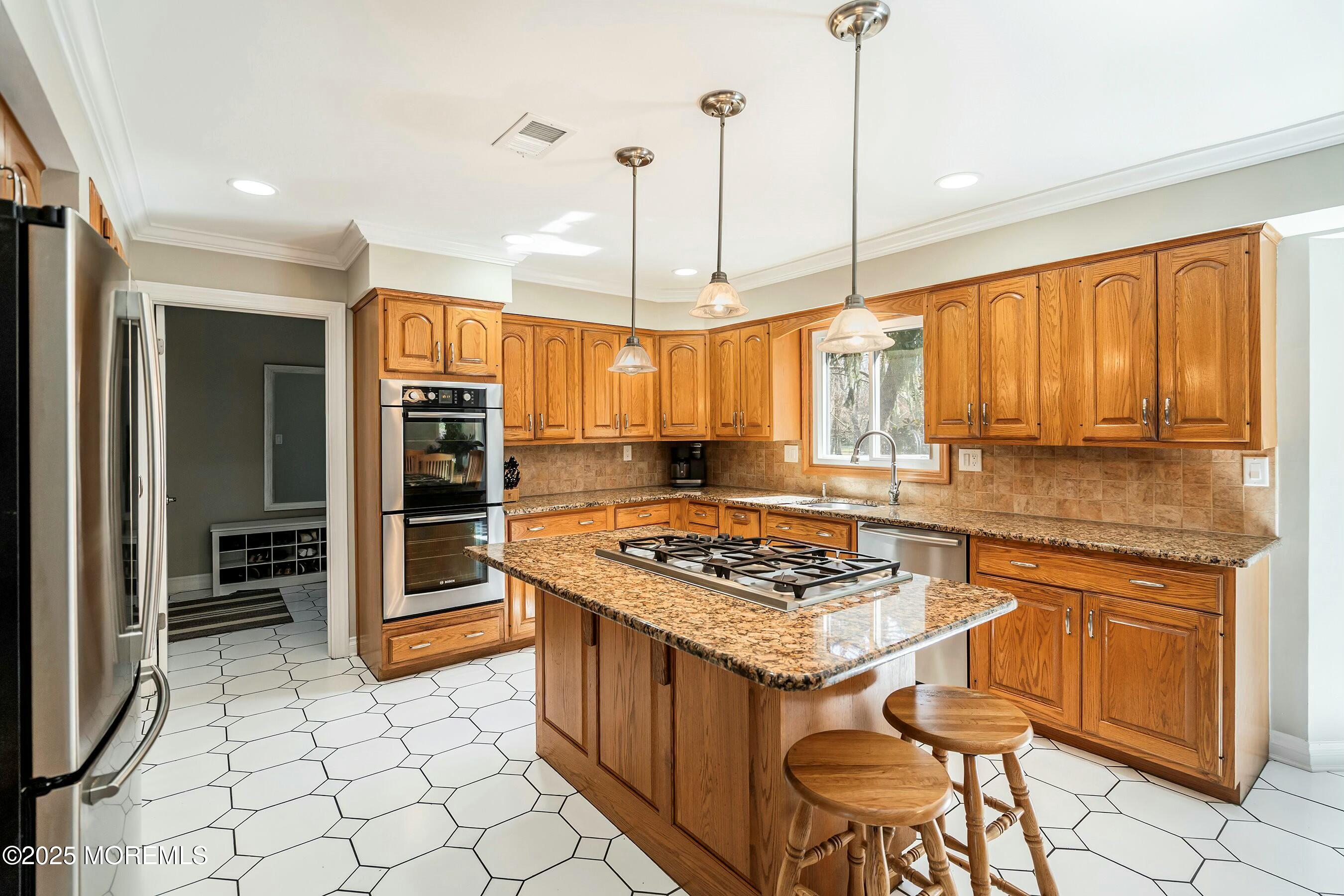 57 W Canadian Woods Road