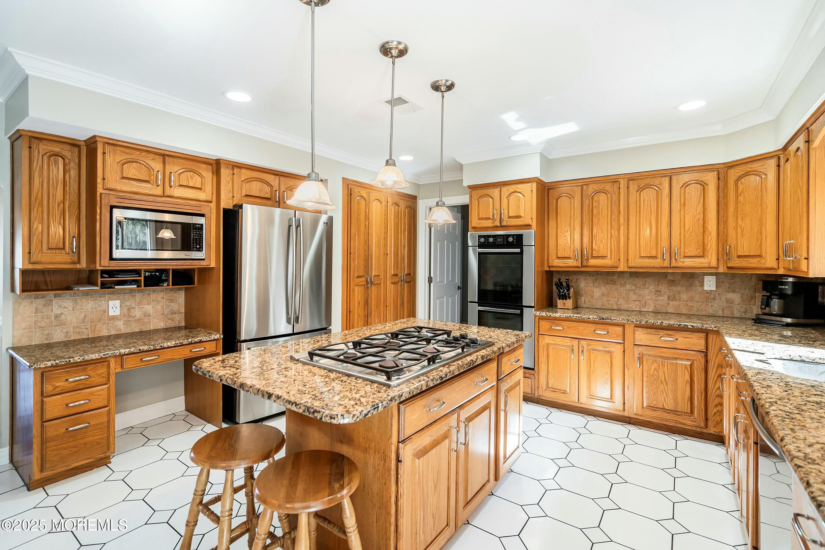 57 W Canadian Woods Road