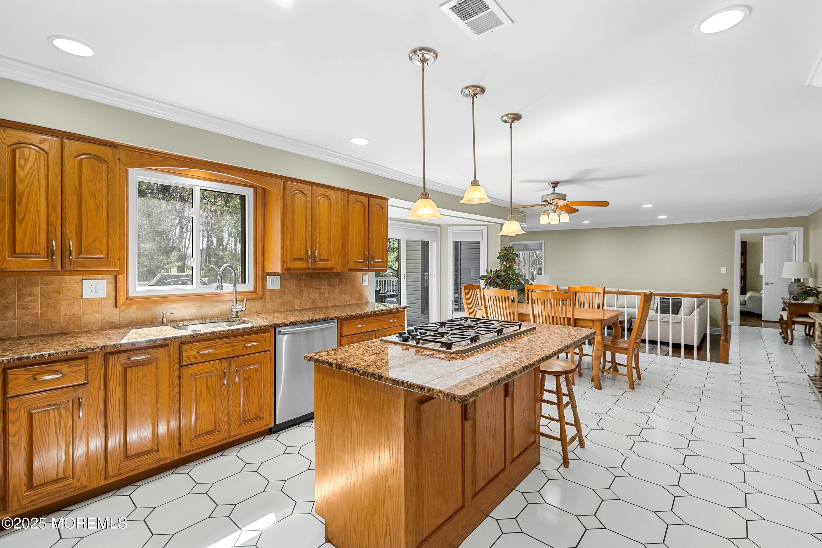 57 W Canadian Woods Road