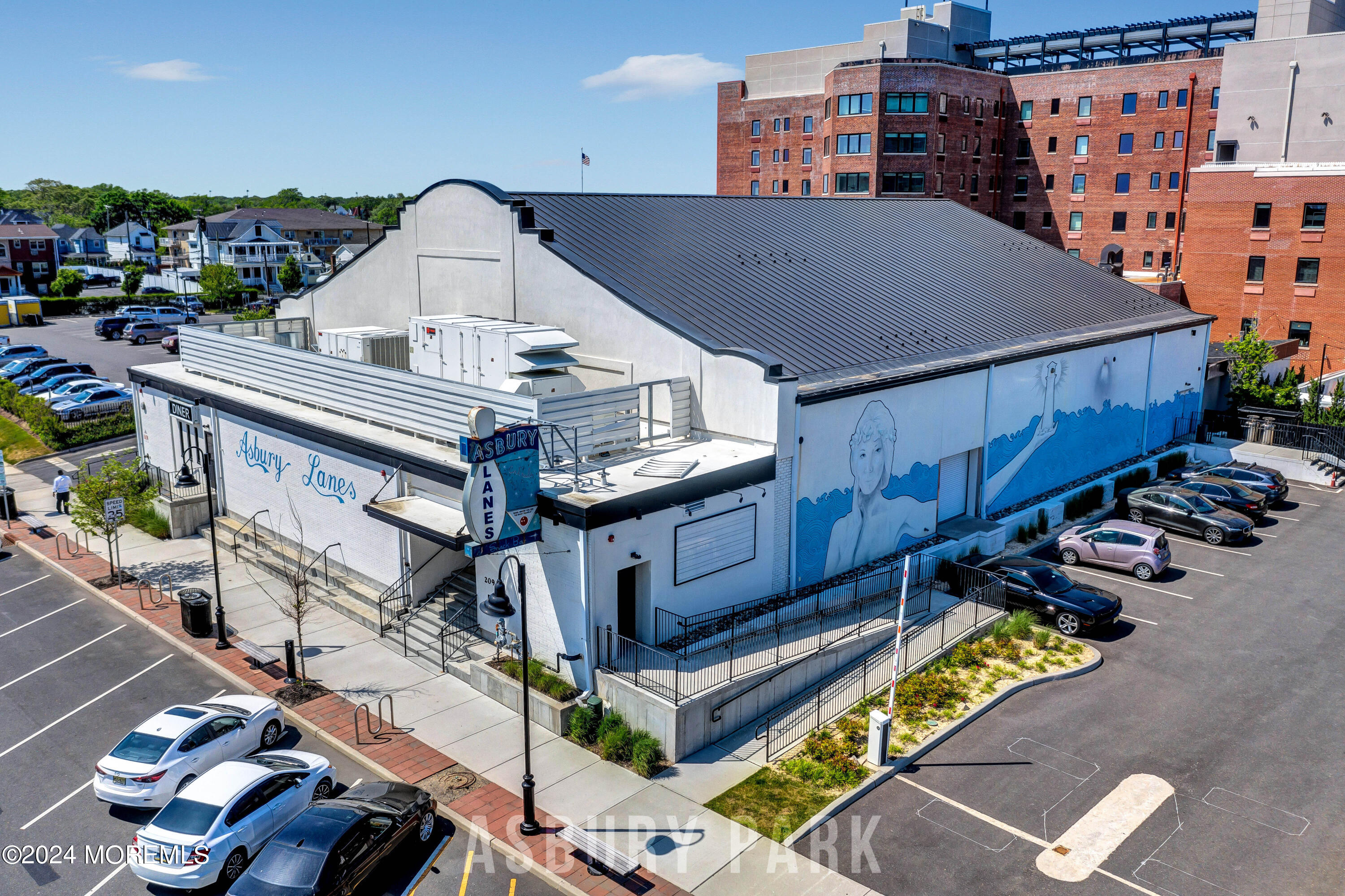 141 Main Avenue 1