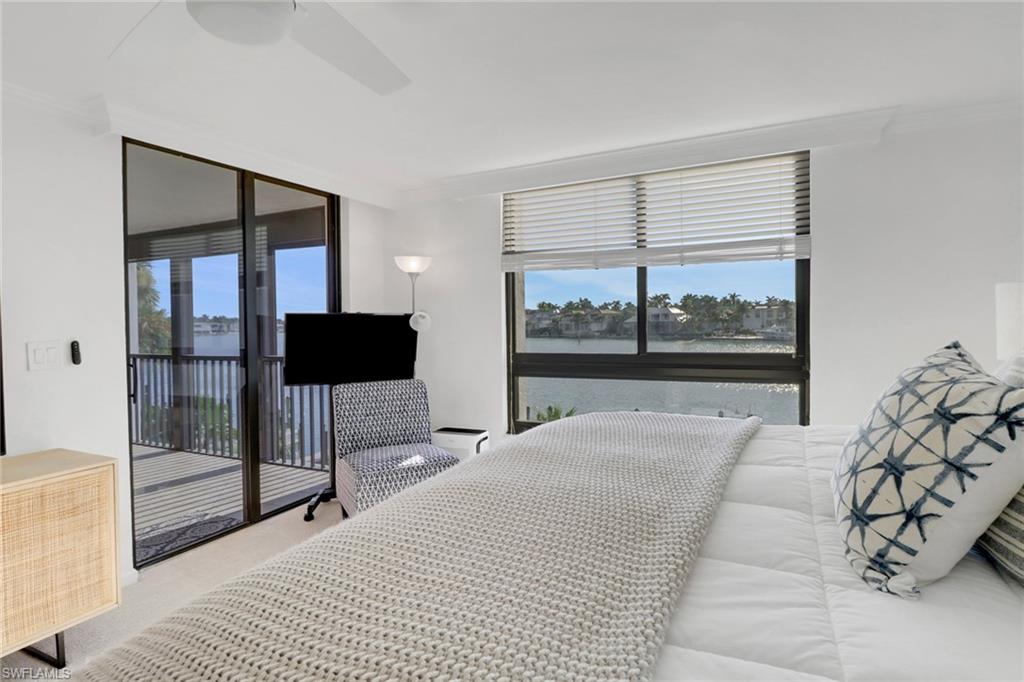 2400 Gulf Shore BLVD N # 205