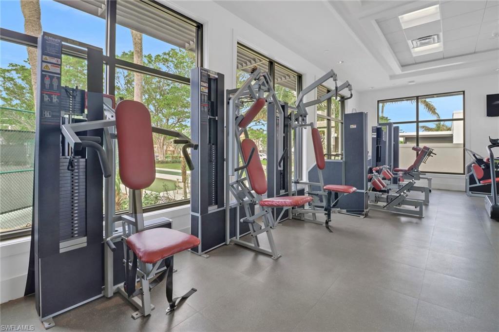 2400 Gulf Shore BLVD N # 205