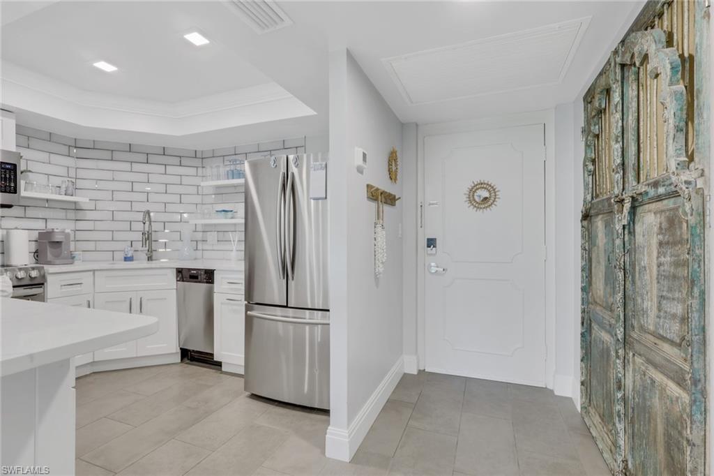 3 Bluebill AVE # 512