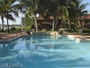 1200 Reserve WAY # 302