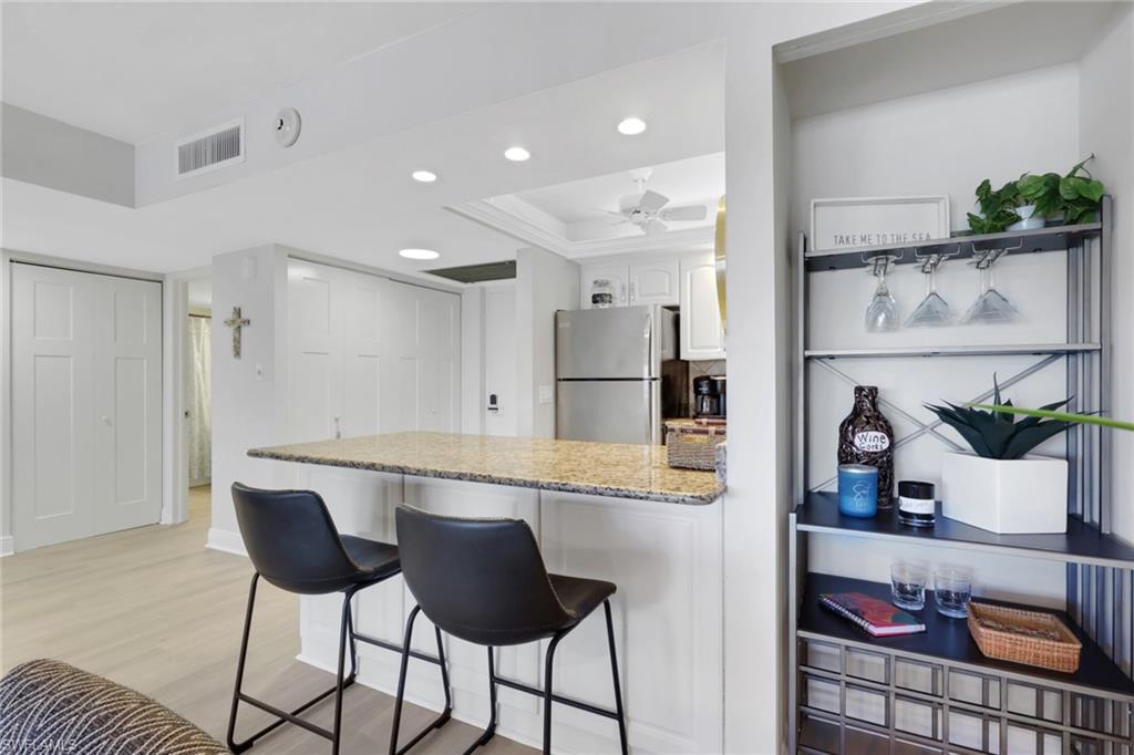 1 Bluebill AVE # 401