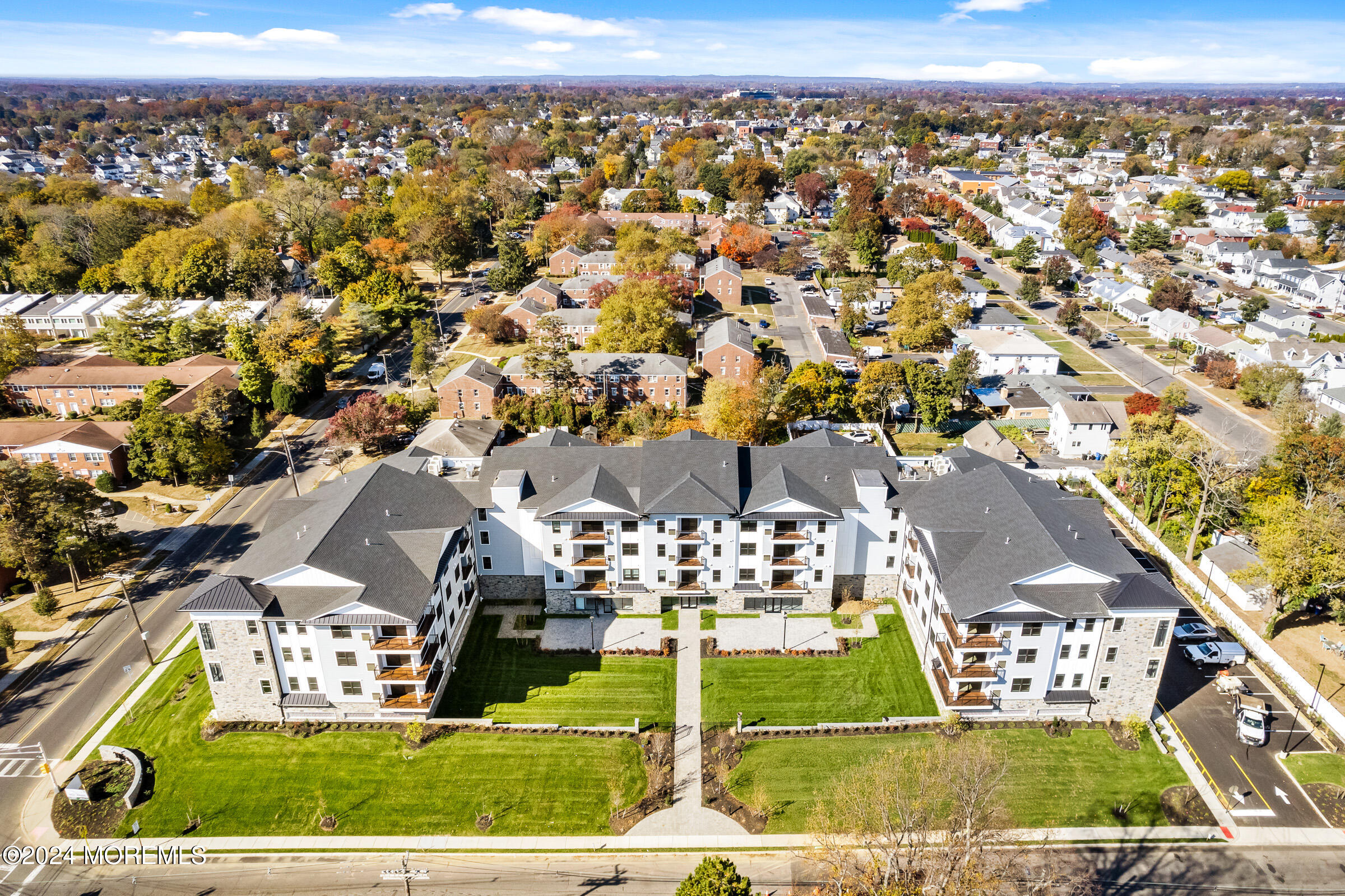 298 Westwood Avenue, 309