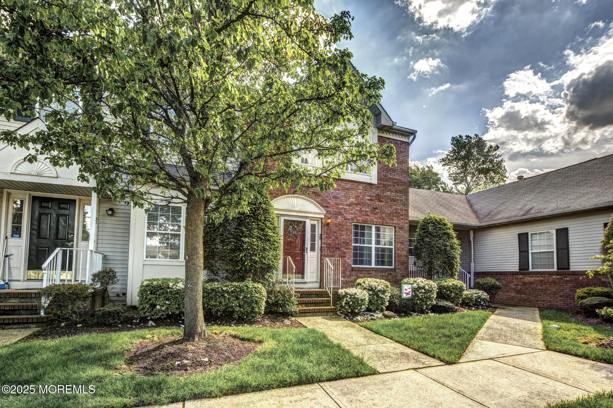 39 Azimuth Court 127
