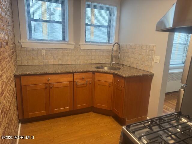 611 Bangs Avenue 2D