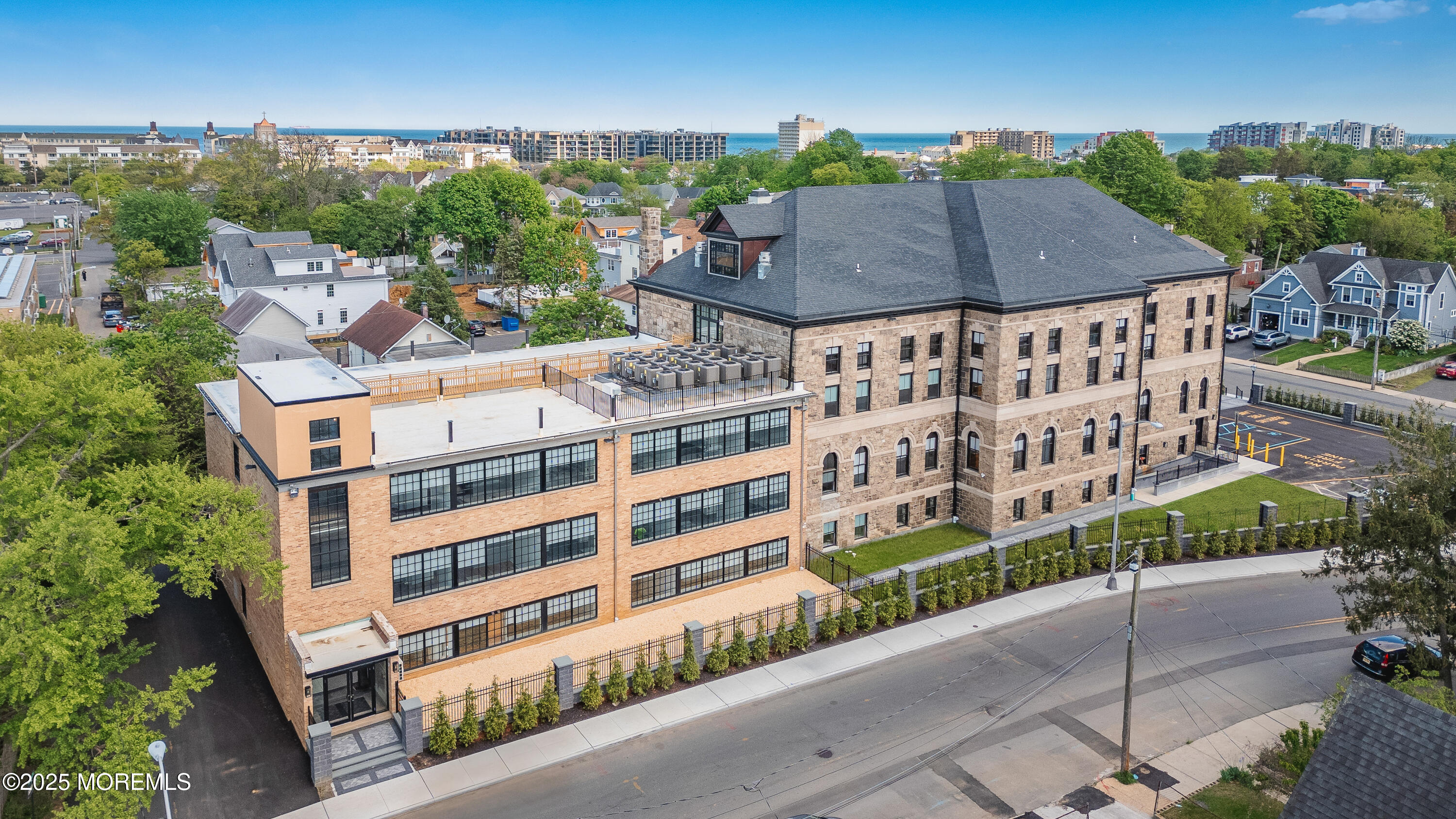 179 Chelsea Avenue 311