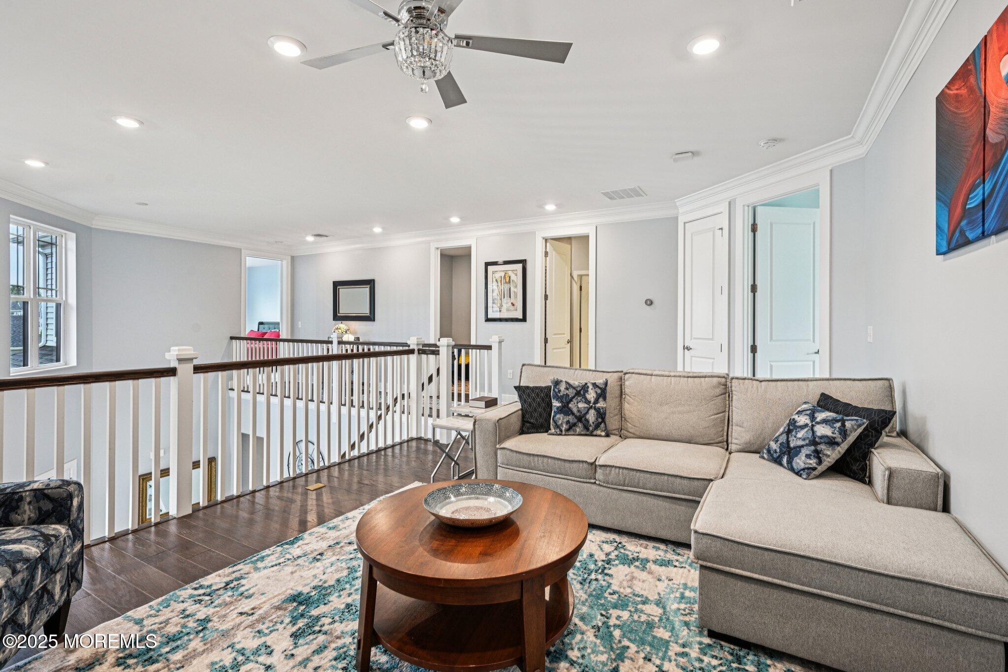 42 Dogleg Lane