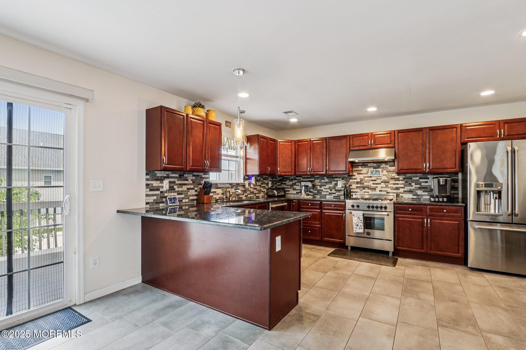 725 Prospect Avenue