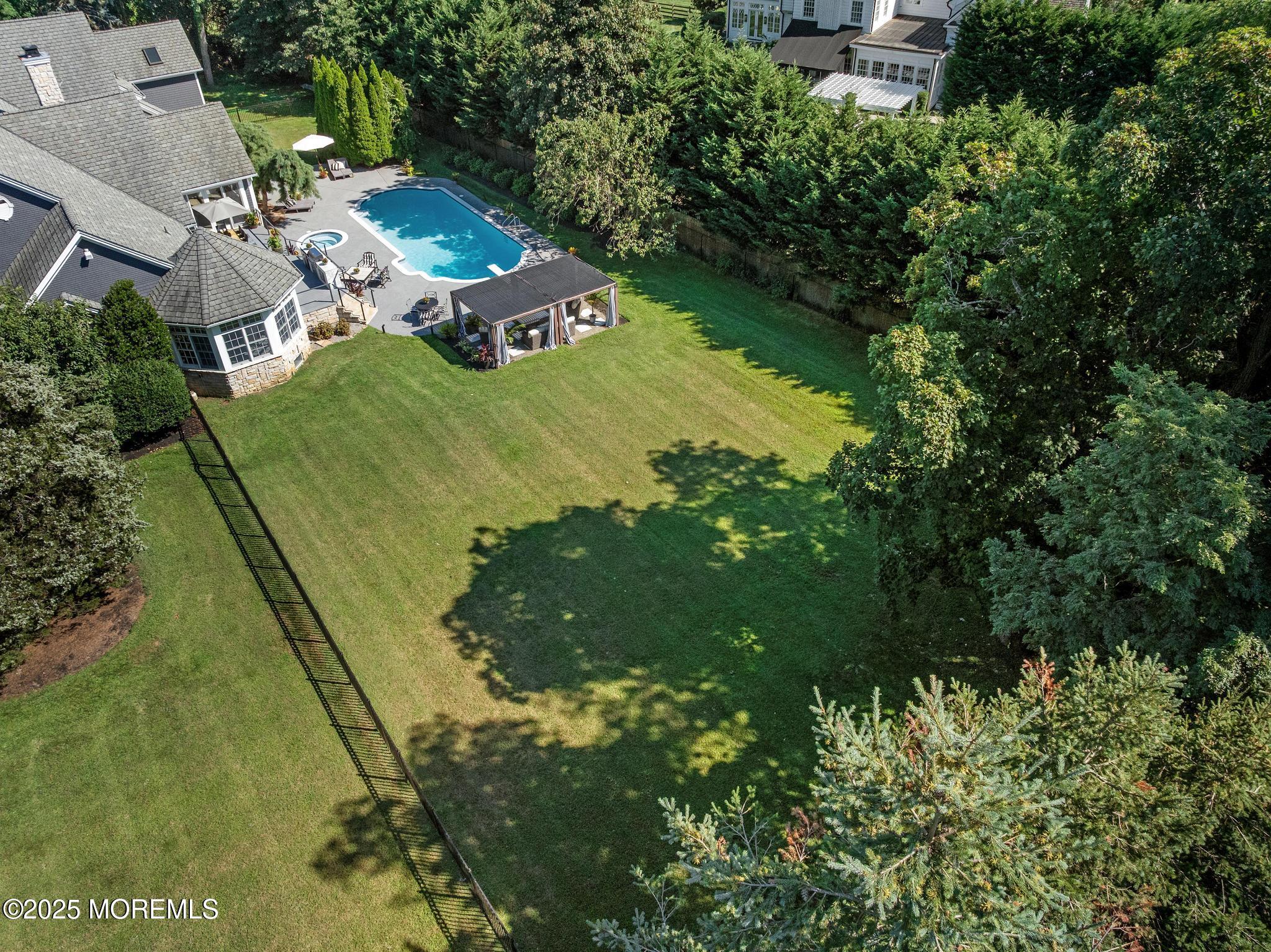 8 Black Point Horseshoe Street