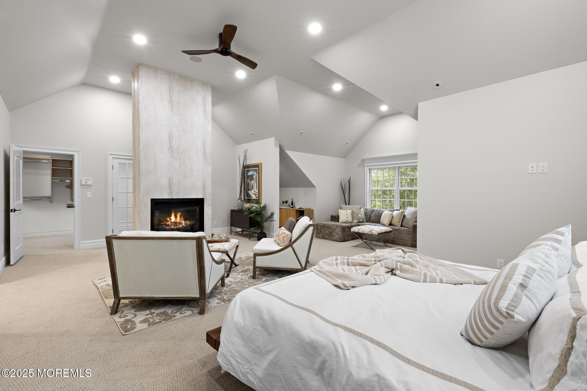 8 Black Point Horseshoe Street