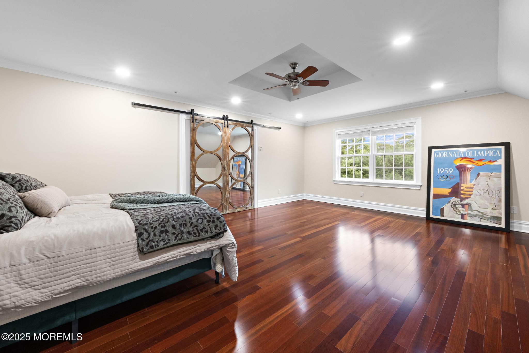 8 Black Point Horseshoe Street