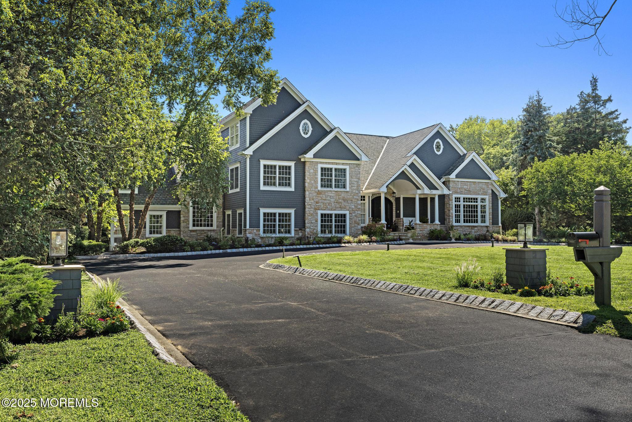 8 Black Point Horseshoe Street