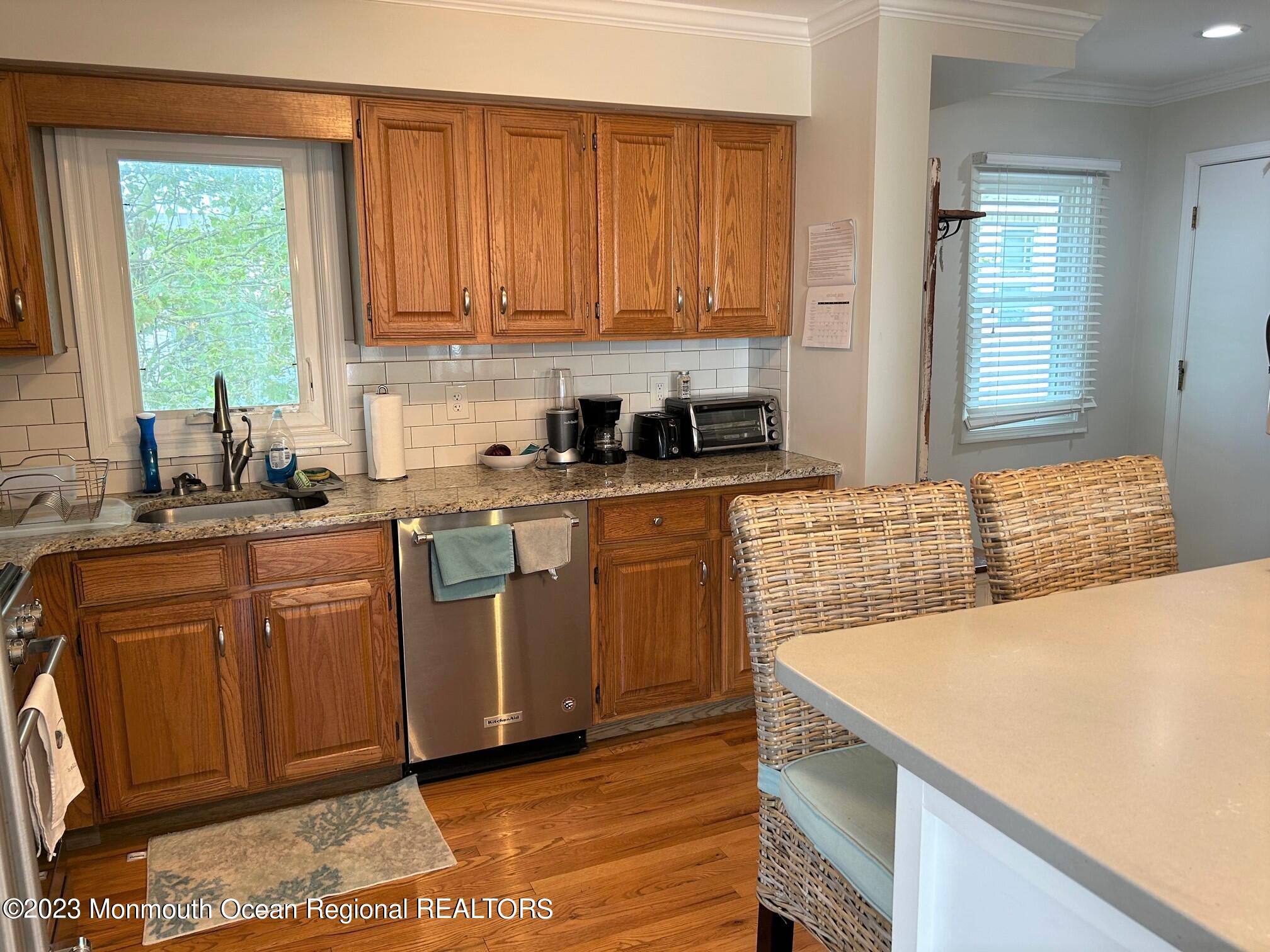 109 Cliff Avenue #4D
