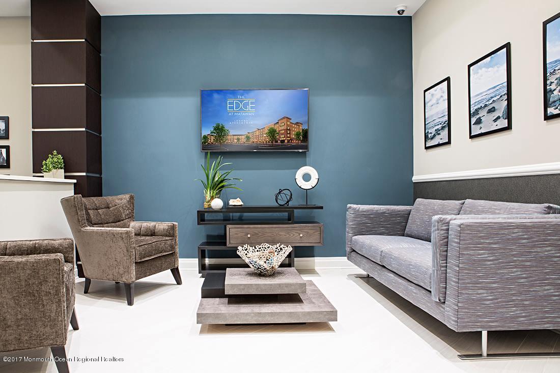 249 Broad Street 320