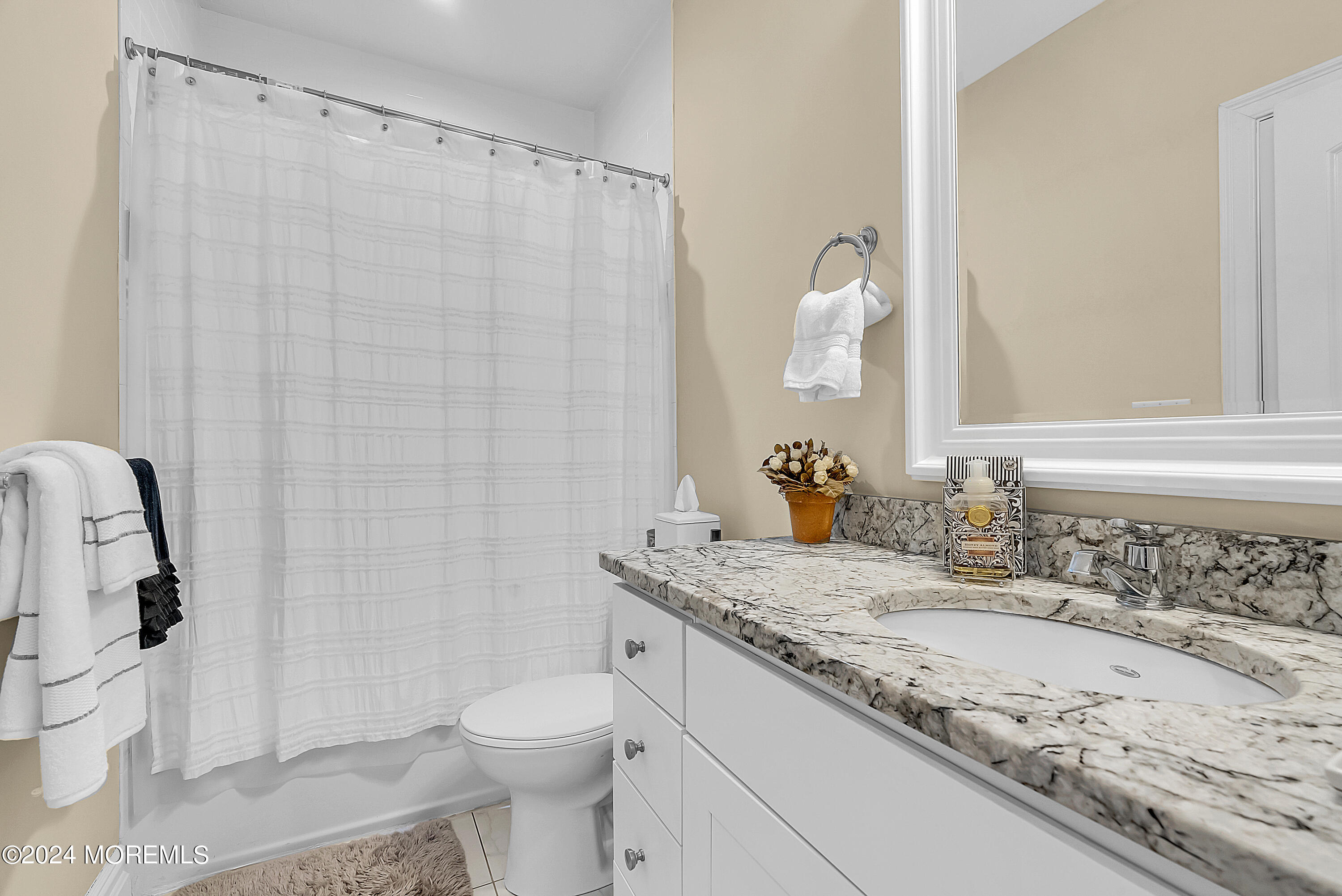 564 Sairs Avenue Unit #7