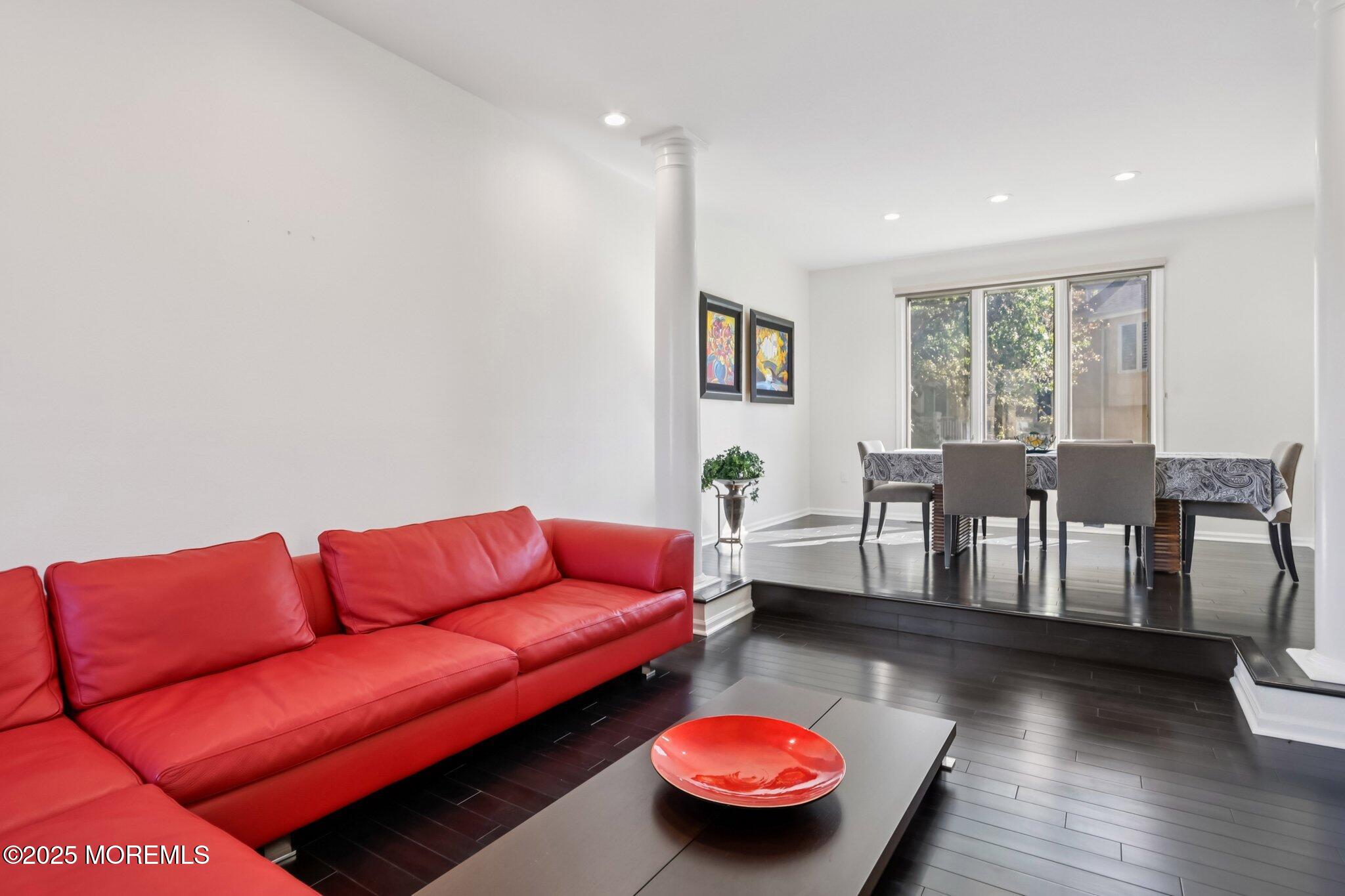 211 Pipers Landing Court