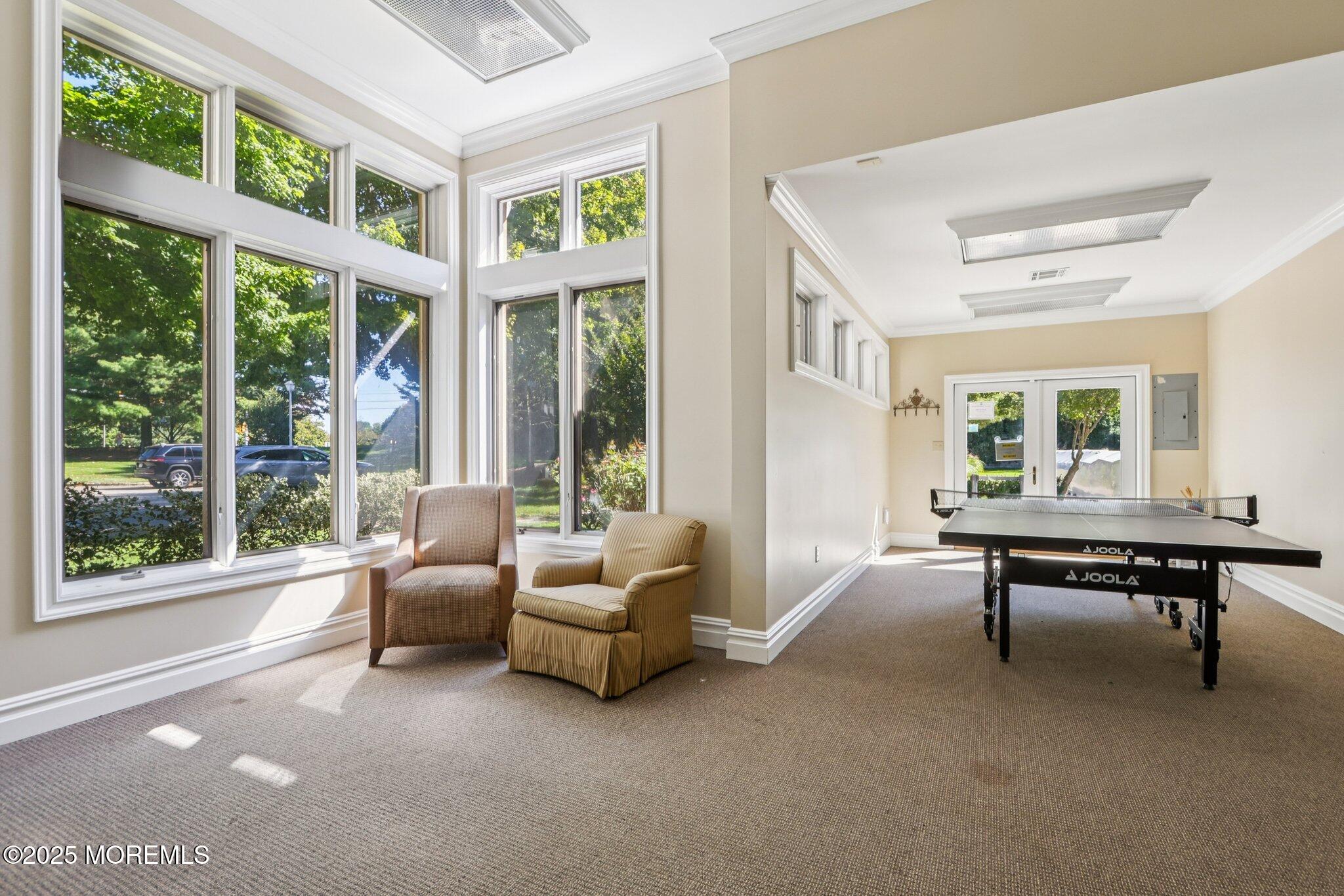 211 Pipers Landing Court