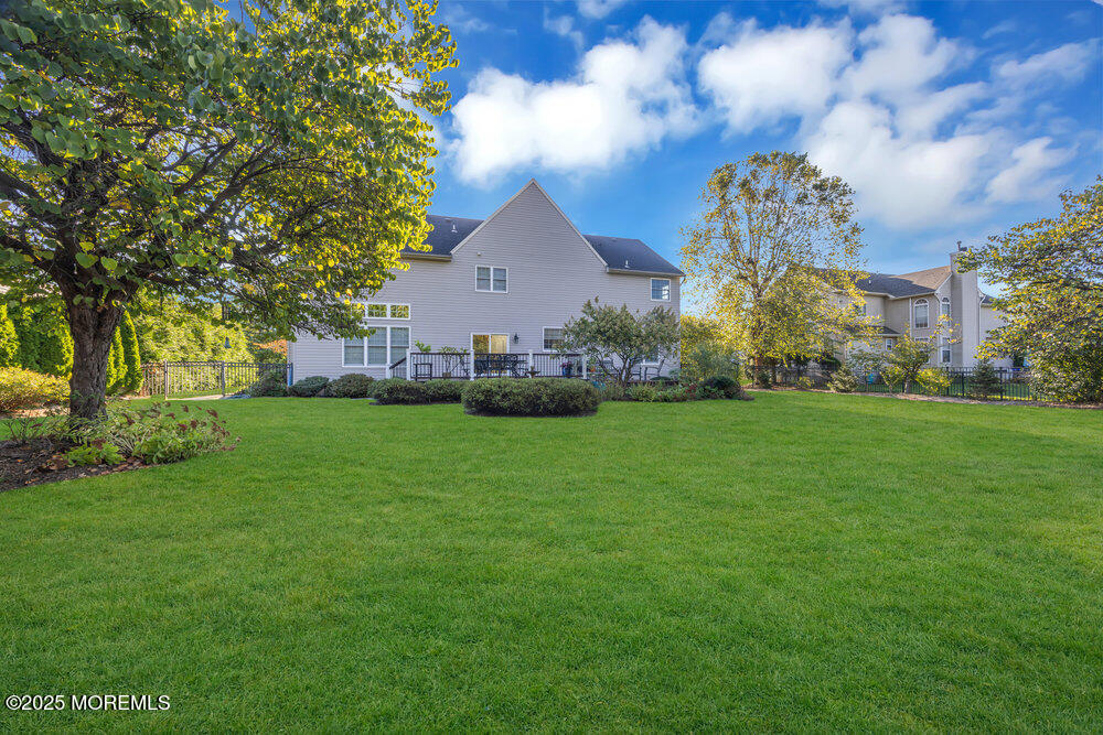 208 Ambiance Boulevard