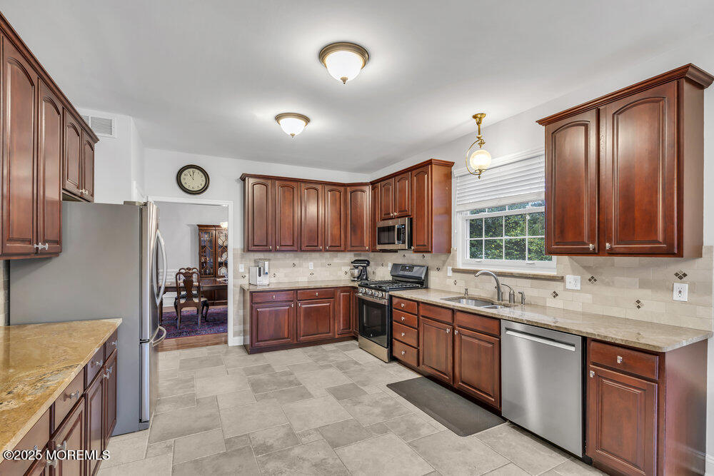 208 Ambiance Boulevard