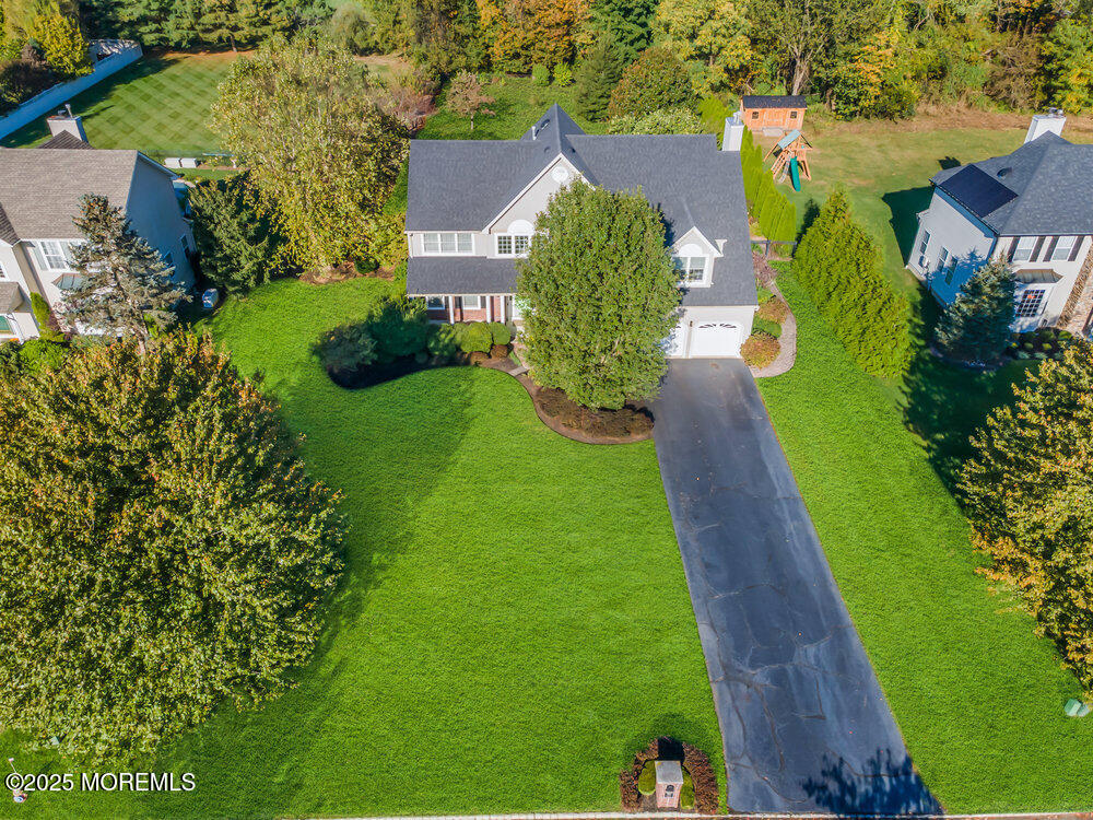 208 Ambiance Boulevard