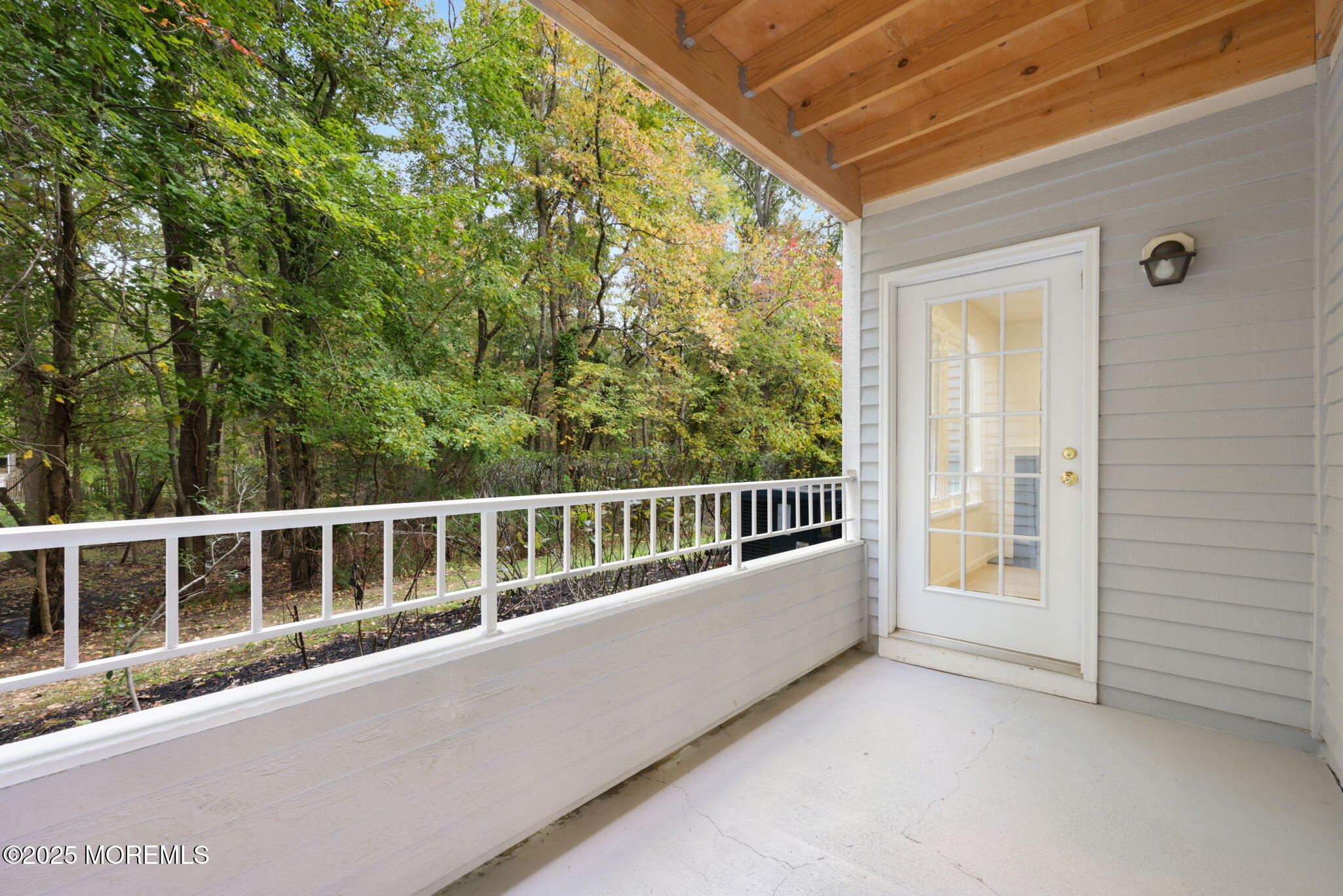 102 Raintree Court, Helmetta