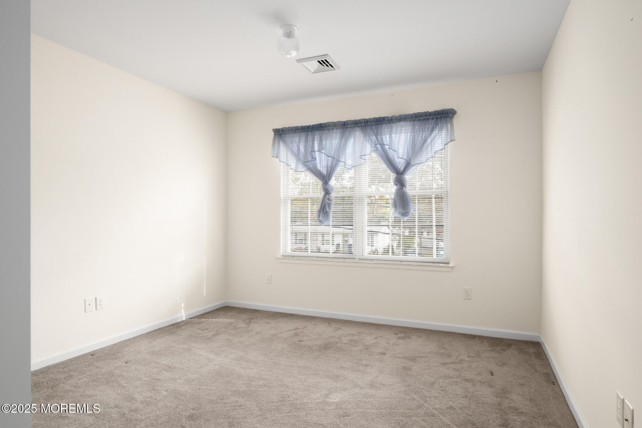 296 Neptune Drive, Manahawkin