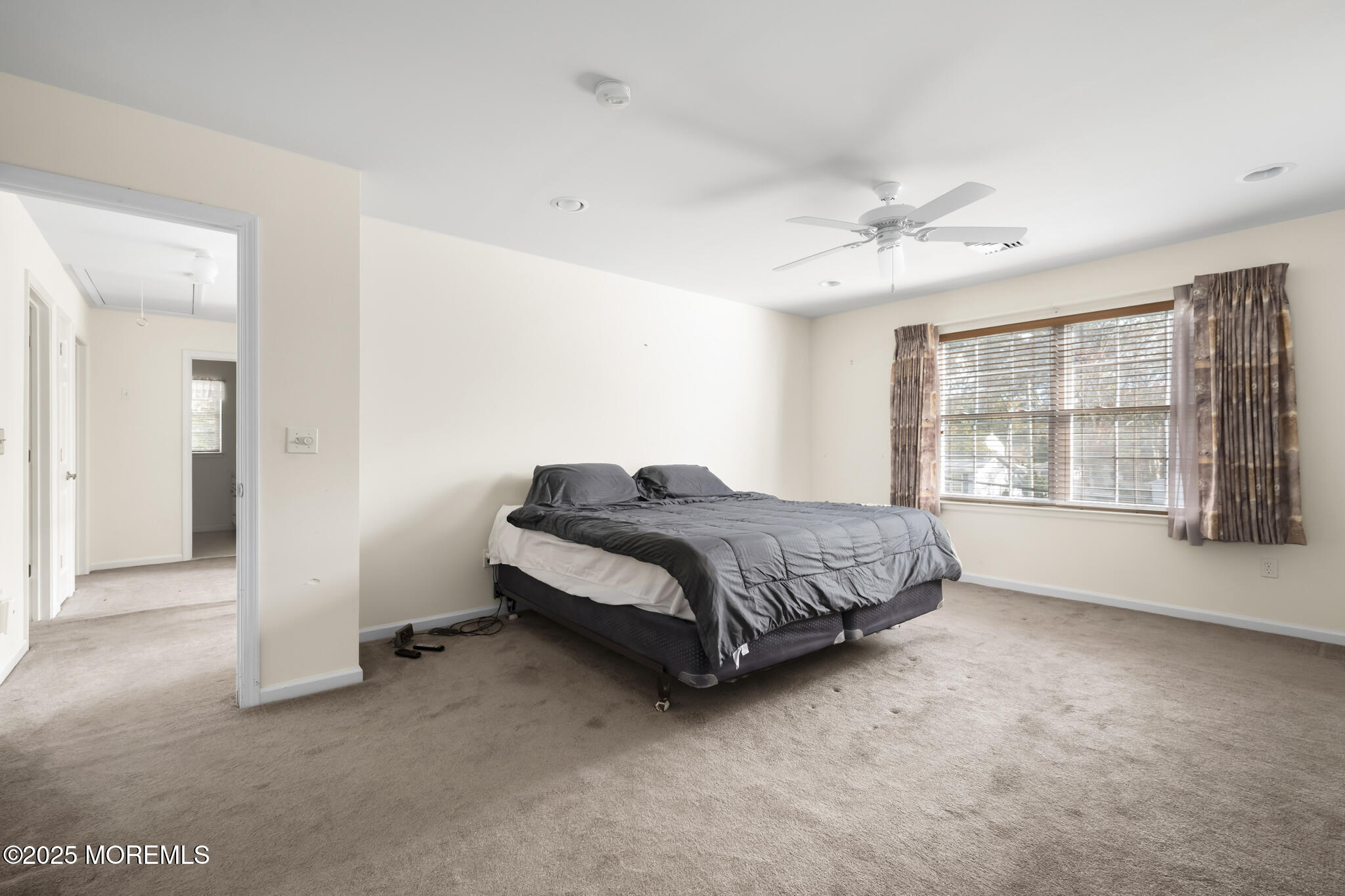 296 Neptune Drive, Manahawkin