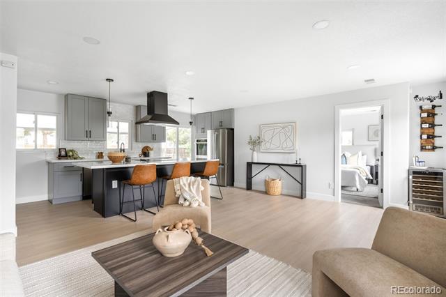 3065 S Eudora Street