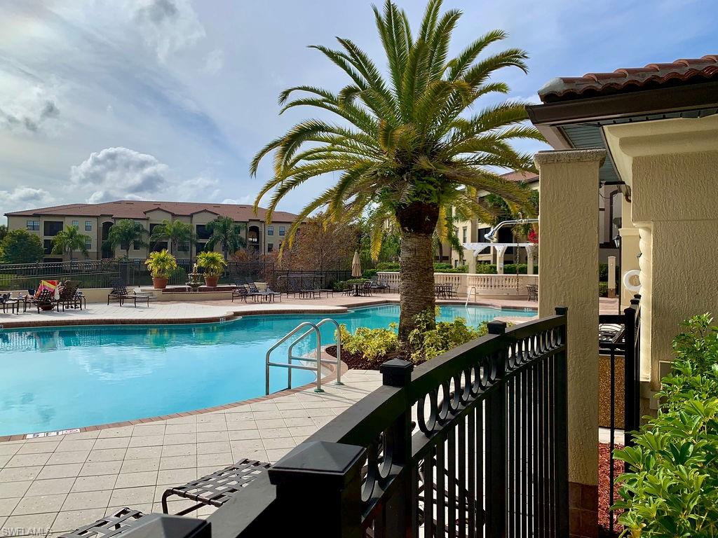 12975 Positano CIR # 207