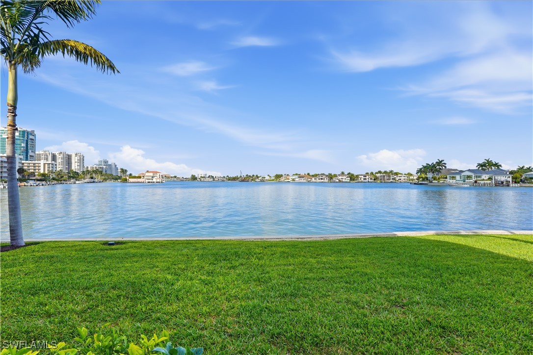 3400 Gulf Shore BLVD N O1