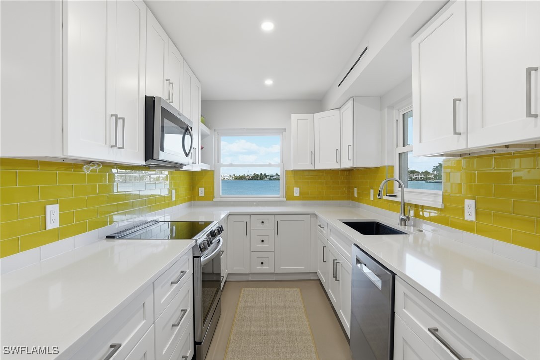 3400 Gulf Shore BLVD N O1