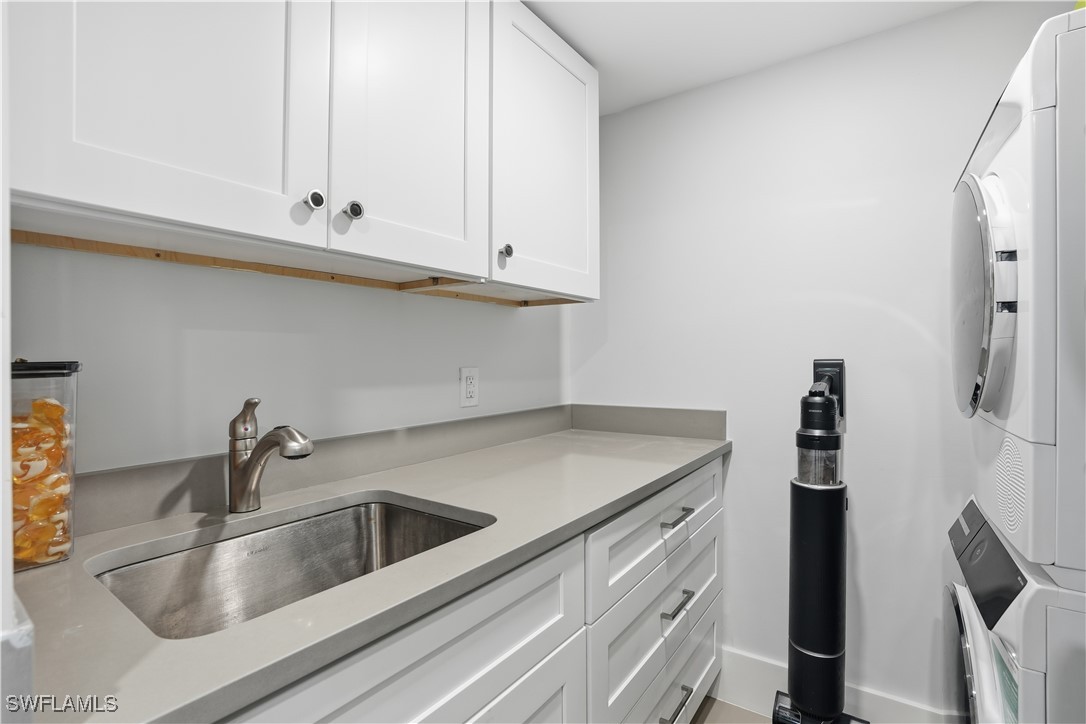 3400 Gulf Shore BLVD N O1