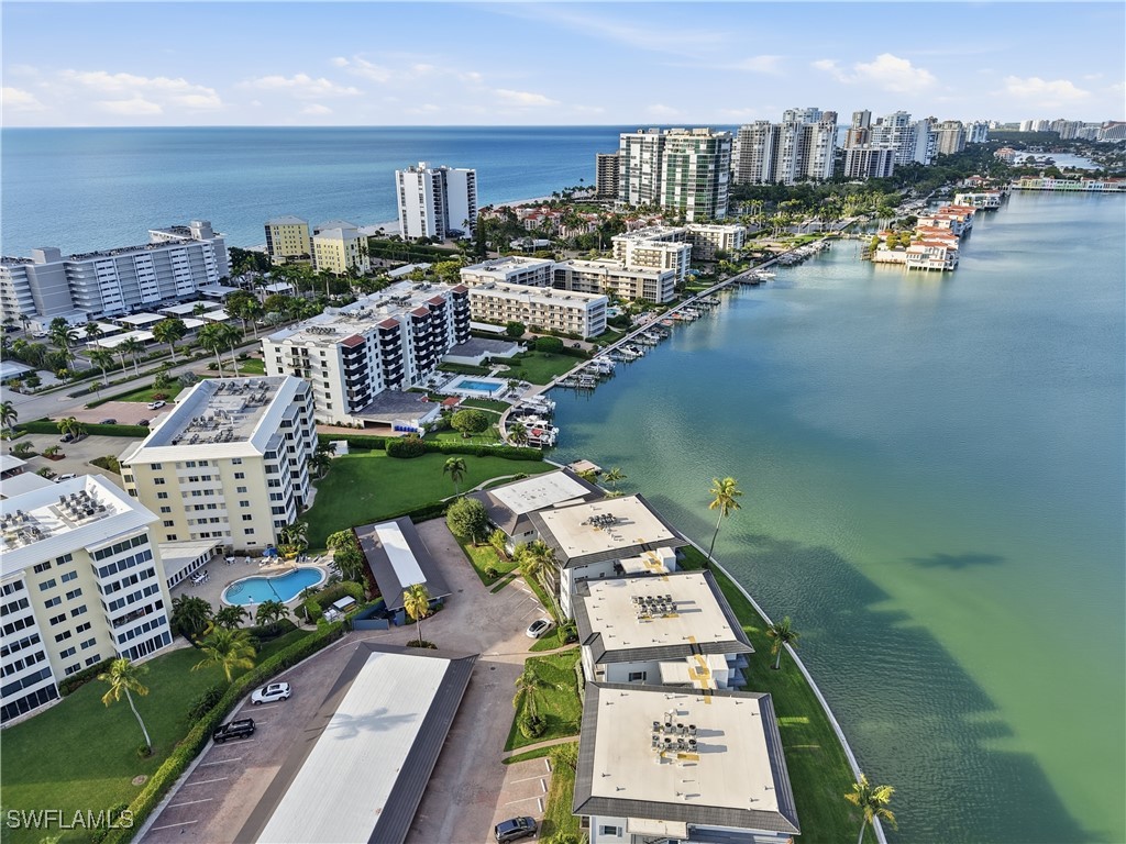 3400 Gulf Shore BLVD N O1