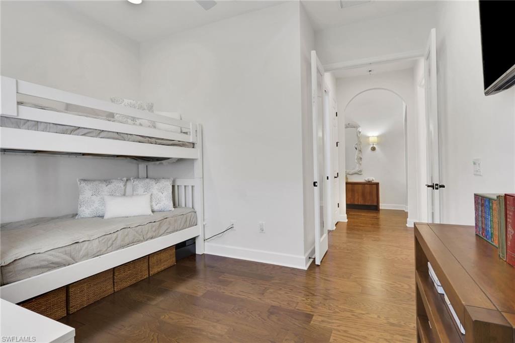 9333 Isla Bella Circle