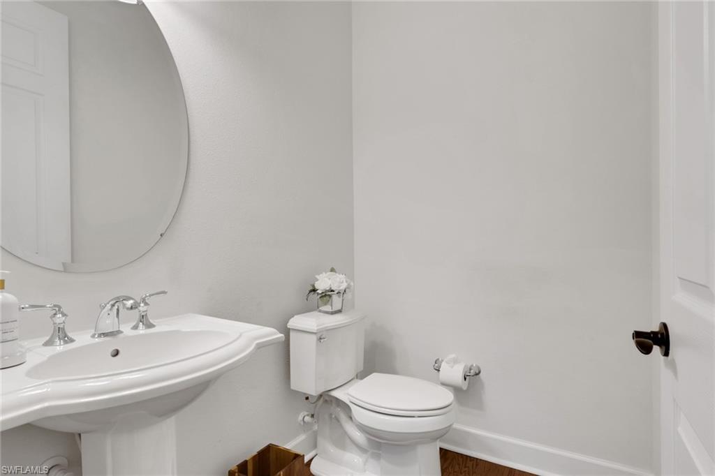 9333 Isla Bella Circle