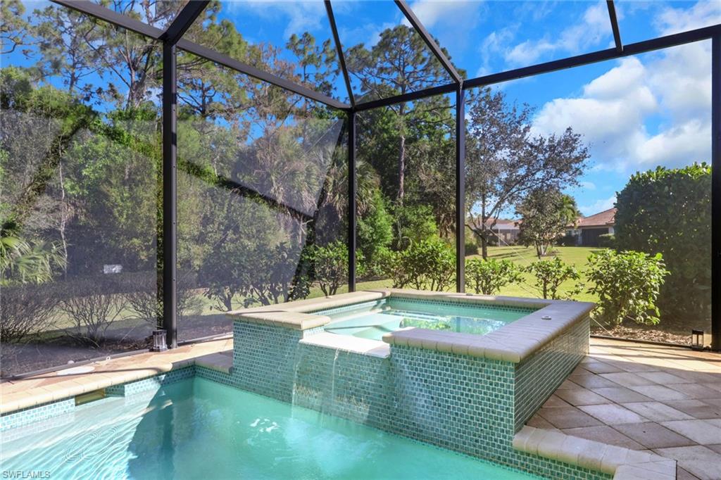 9333 Isla Bella Circle