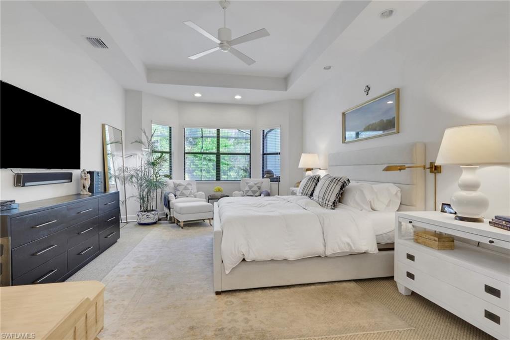 9333 Isla Bella Circle