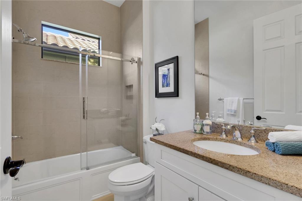 9333 Isla Bella Circle