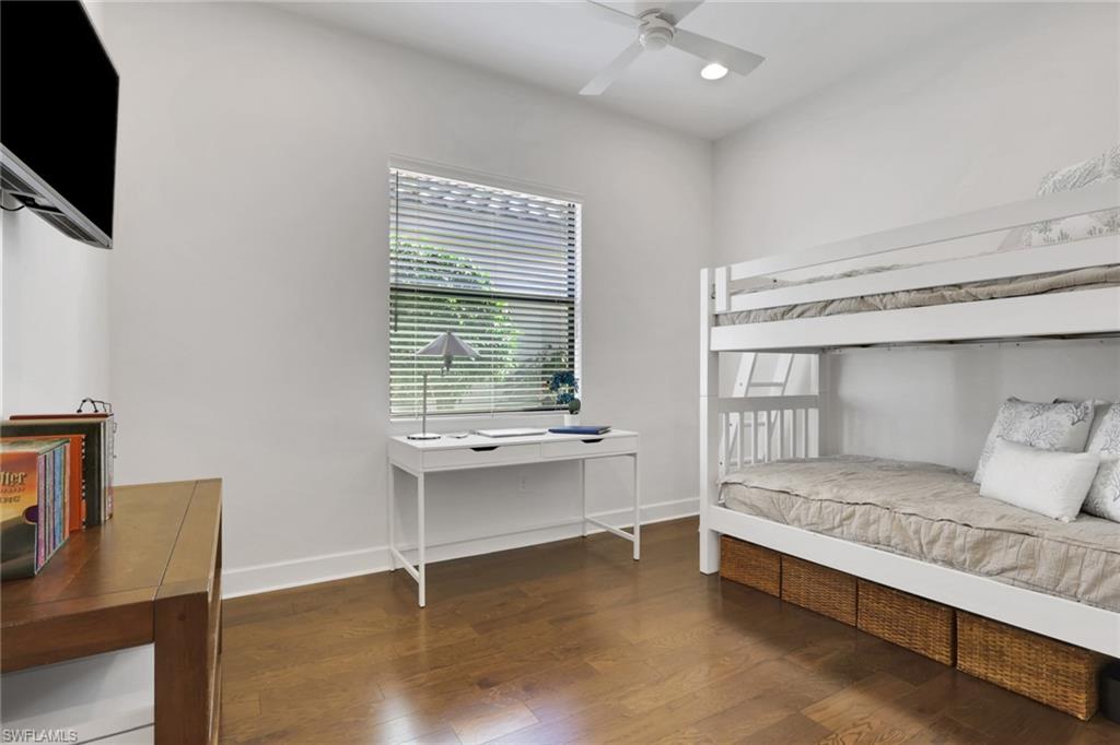 9333 Isla Bella Circle