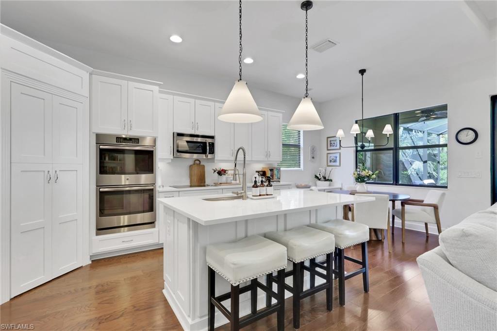 9333 Isla Bella Circle