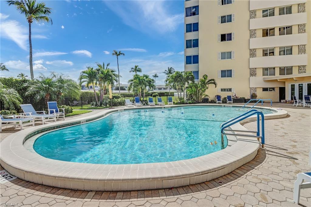 3420 Gulf Shore BLVD N # 31