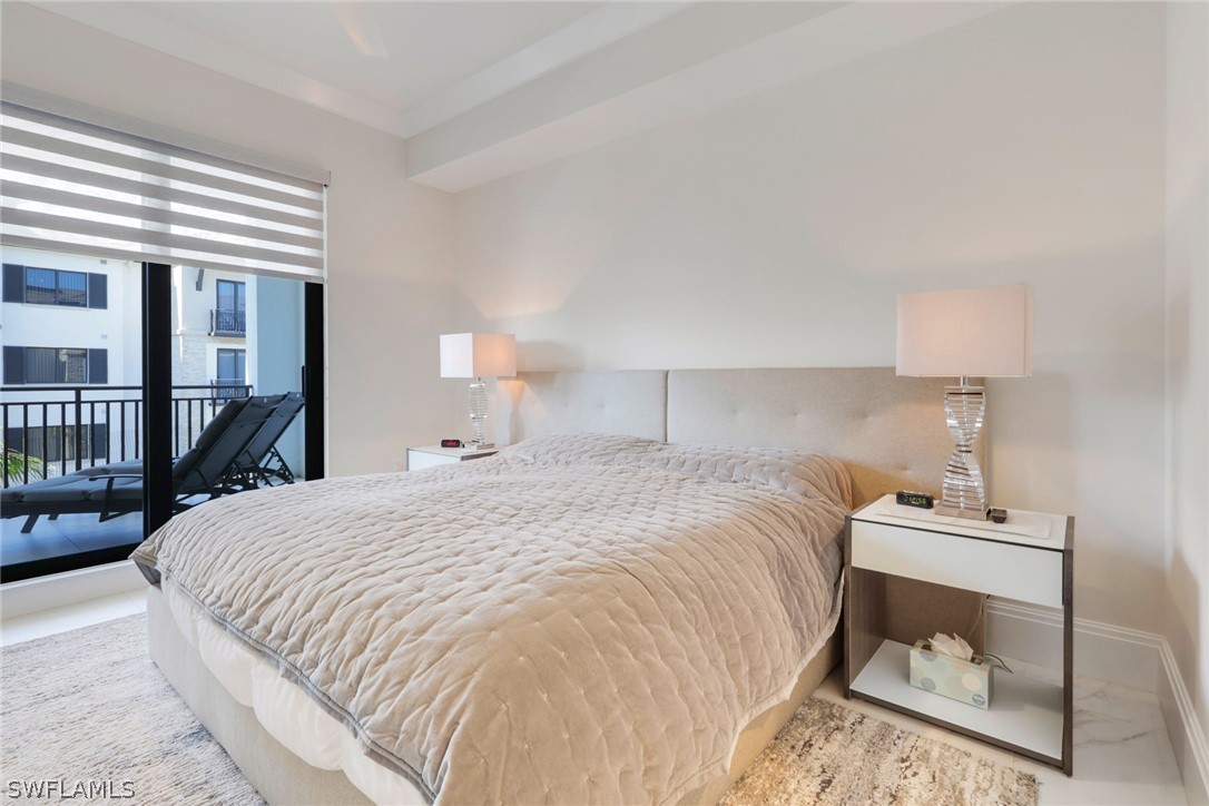1135 3rd AVE S 403